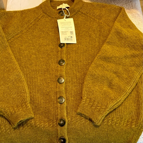 Sezane NWT Othello SZ M Olive Green Button-Up Cardigan - Picture 2 of 9